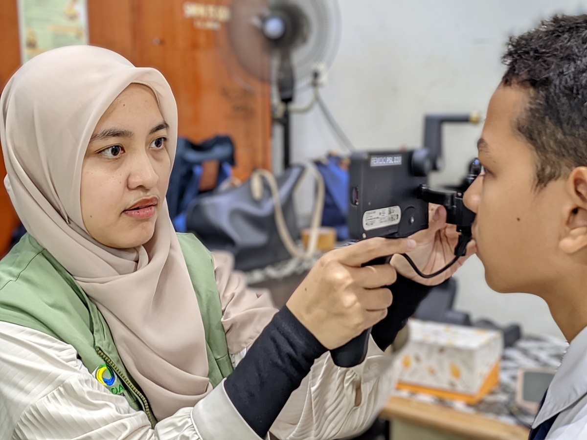 Picture  Kegiatan Bakti Sosial Pemeriksaan Kesehatan Mata Anak oleh Perdami Jakarta